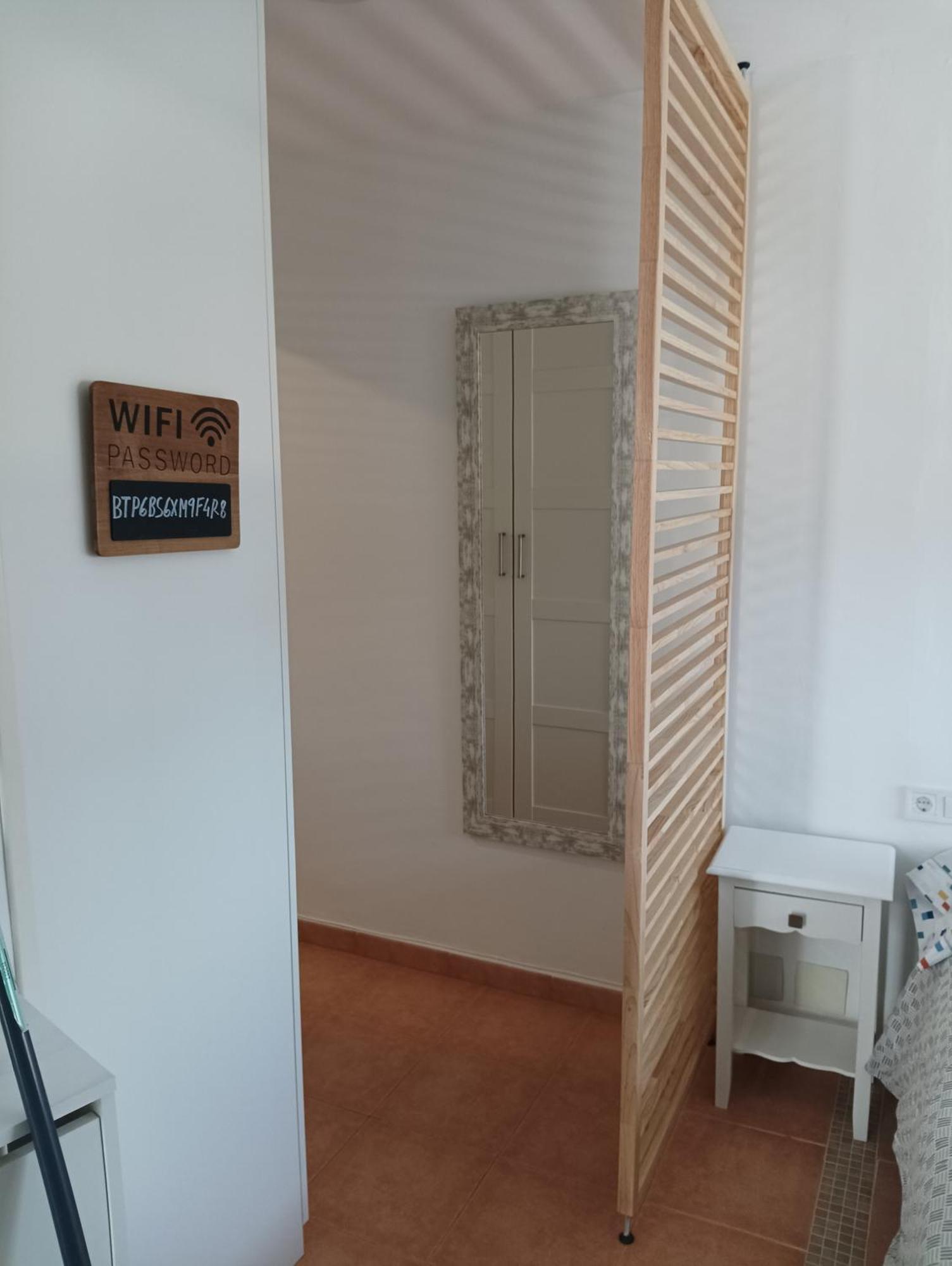 Luminoso Estudio Muy Cerca De La Playa Lägenhet Benalmádena Exteriör bild