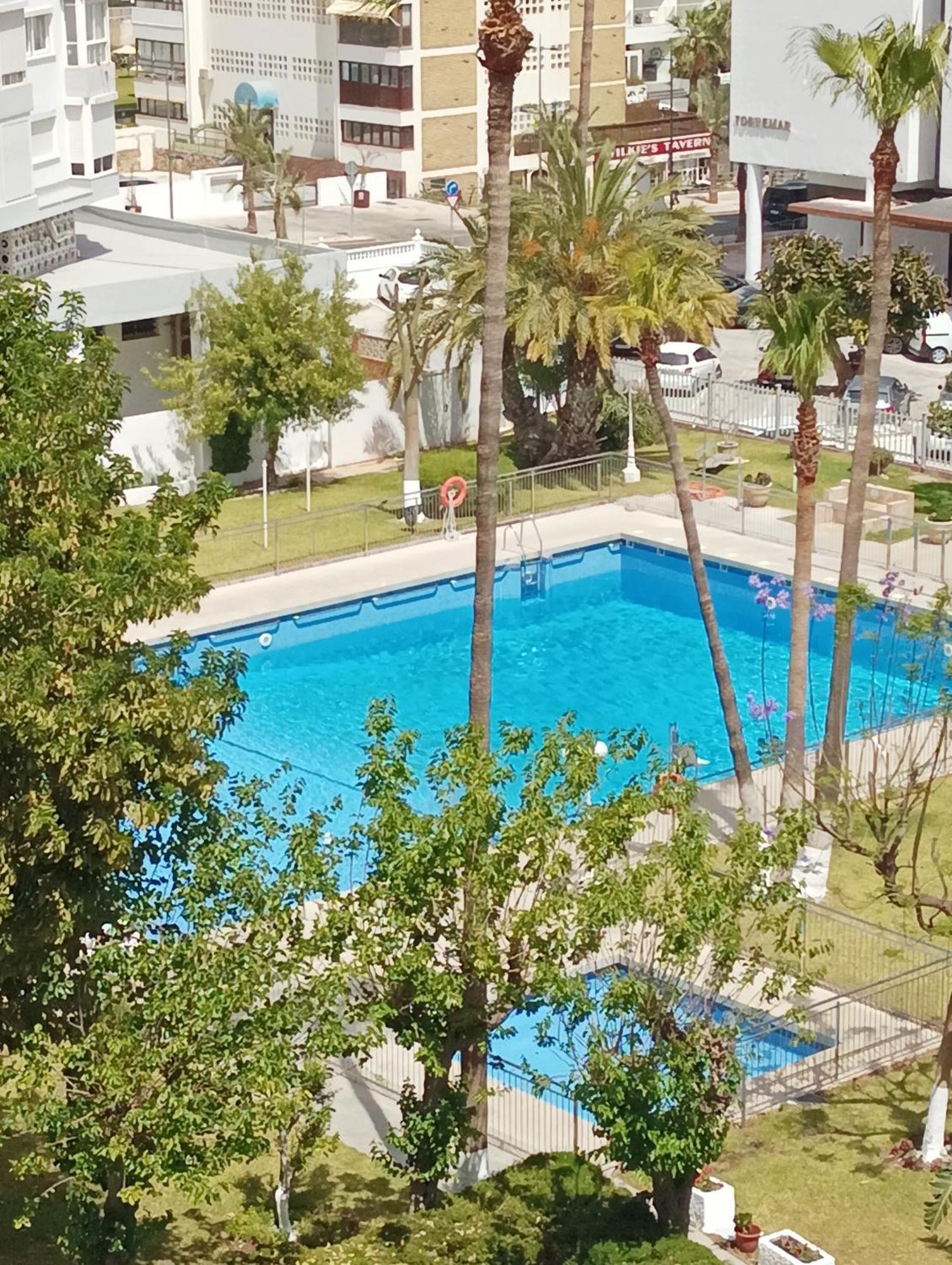 Luminoso Estudio Muy Cerca De La Playa Lägenhet Benalmádena Exteriör bild